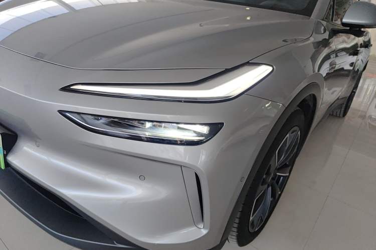 Used ONVO L60 2024 60 kWh Rear-Drive Version