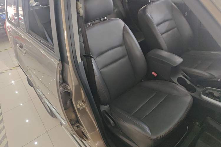 Used Chery Tiggo 3 2014 1.6L CVT ZhiShang Edition