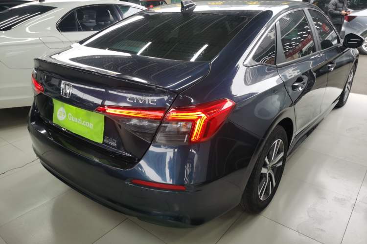 Used Honda Civic 2023 240TURBO CVT Dynamic Edition
