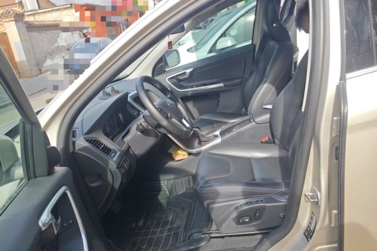 Used Volvo XC60 2017 T5 Smart Upgrade Edition
