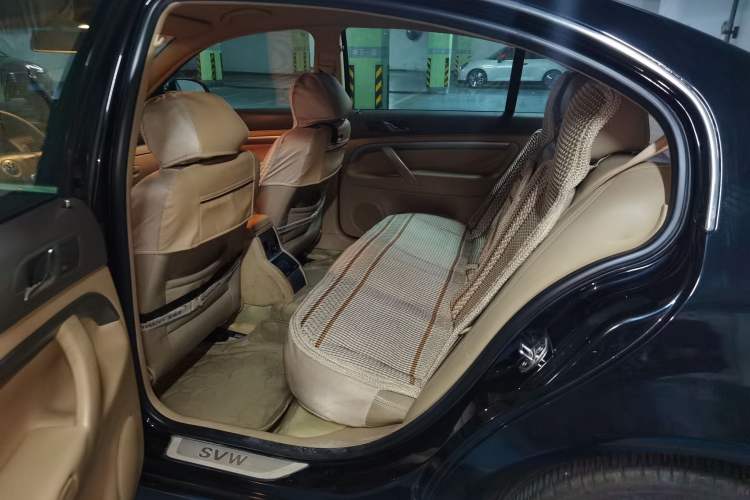 Used Volkswagen Passat 2005 2.0L Manual Value Edition
