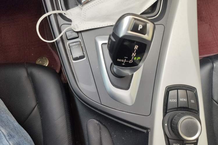 Used BMW 3 Series 2013 320i Sport Edition