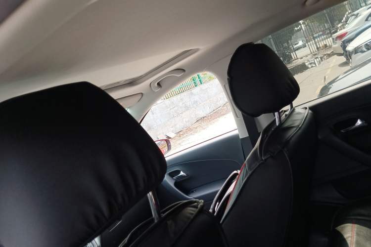 Used Volkswagen Polo 2018 1.5L Automatic Enjoyment Model Headliner