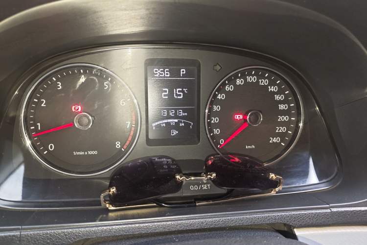 Used Volkswagen Gran Lavida 2013 1.4 TSI Automatic Comfort Model
