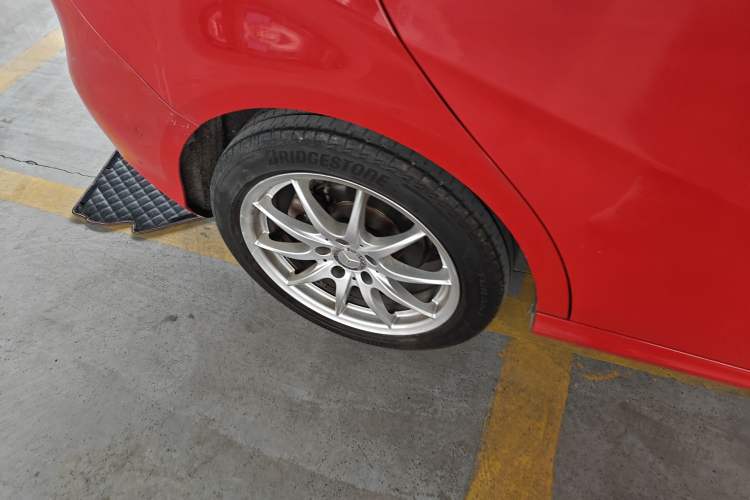 Used Mercedes-Benz B-Class 2015 B 200 Sport Edition
