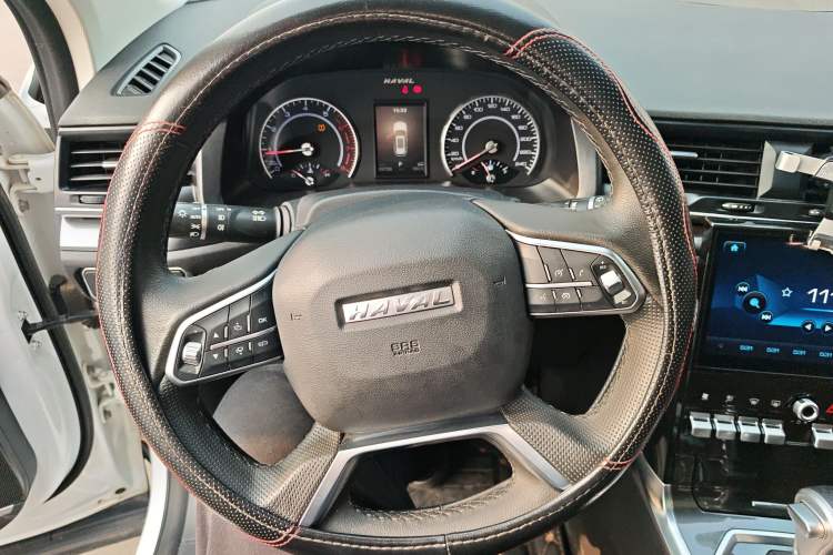 Used Haval H4 2019 Red-Label 1.5 GDIT DCT Luxury Smart Connectivity Model Steering Wheel