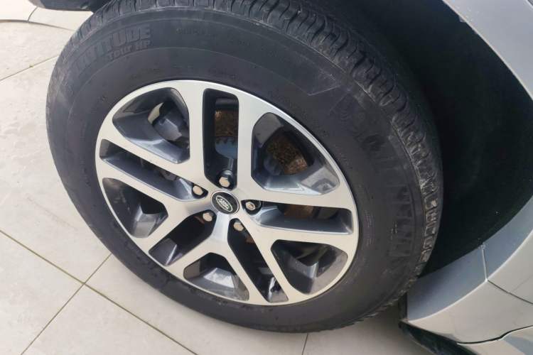 Used Land Rover Defender 2023 Facelift 90 3.0T P400 XS
