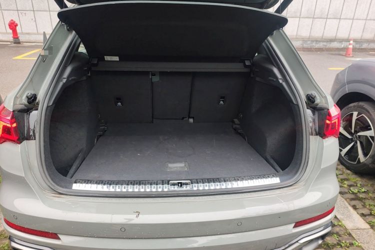 Used Audi Q3 2024 45 TFSI quattro Fashion Dynamic Edition Launch Special Edition Trunk