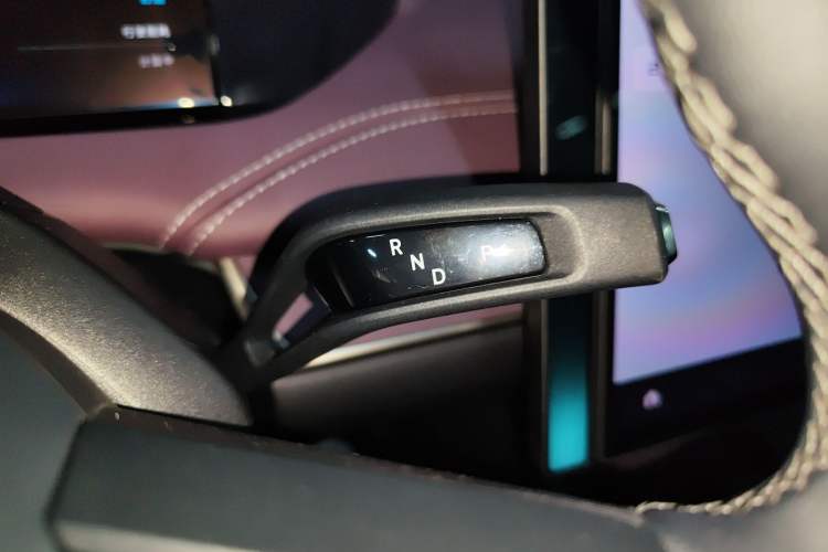 Used Xiaomi Auto SU7 2024 Rear-Drive Long-Range Intelligent Driving Version