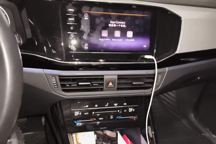 Used Volkswagen Tayron 2020 330TSI Two-Wheel Drive Luxury Smart Connectivity Version
