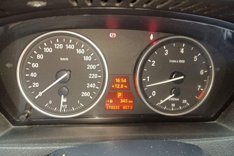 Used BMW X5 2011 xDrive35i Luxury Model
