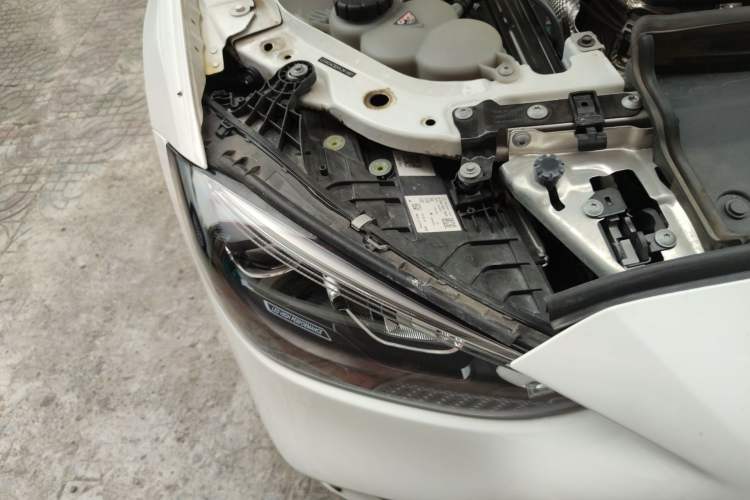 Used Mercedes-Benz C-Class 2023 Facelift C 260 L Right Front Headlight