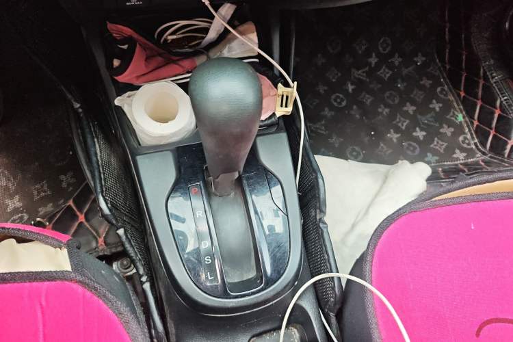 Used Honda Fit 2014 1.5L SE CVT Fashion Model
