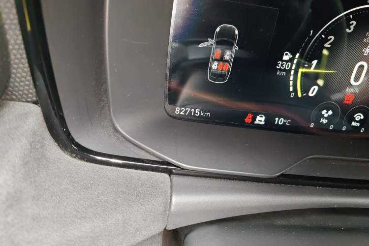 Used Lynk & Co 03 2020 03+ 2.0TD Automatic Wind-Chasing Edition Odometer Close Up