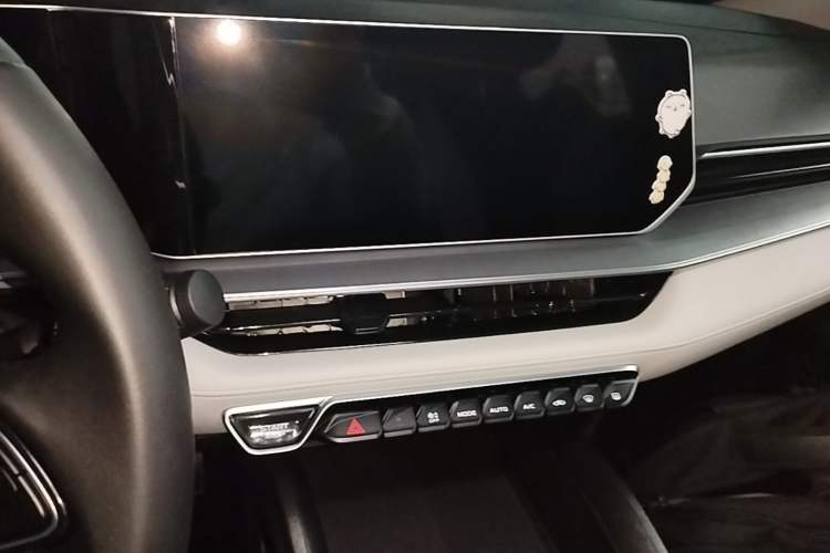 Used Geely Auto Binray 2024 Binrui COOL 1.5T DCT Champion Edition Audio And AC Panel