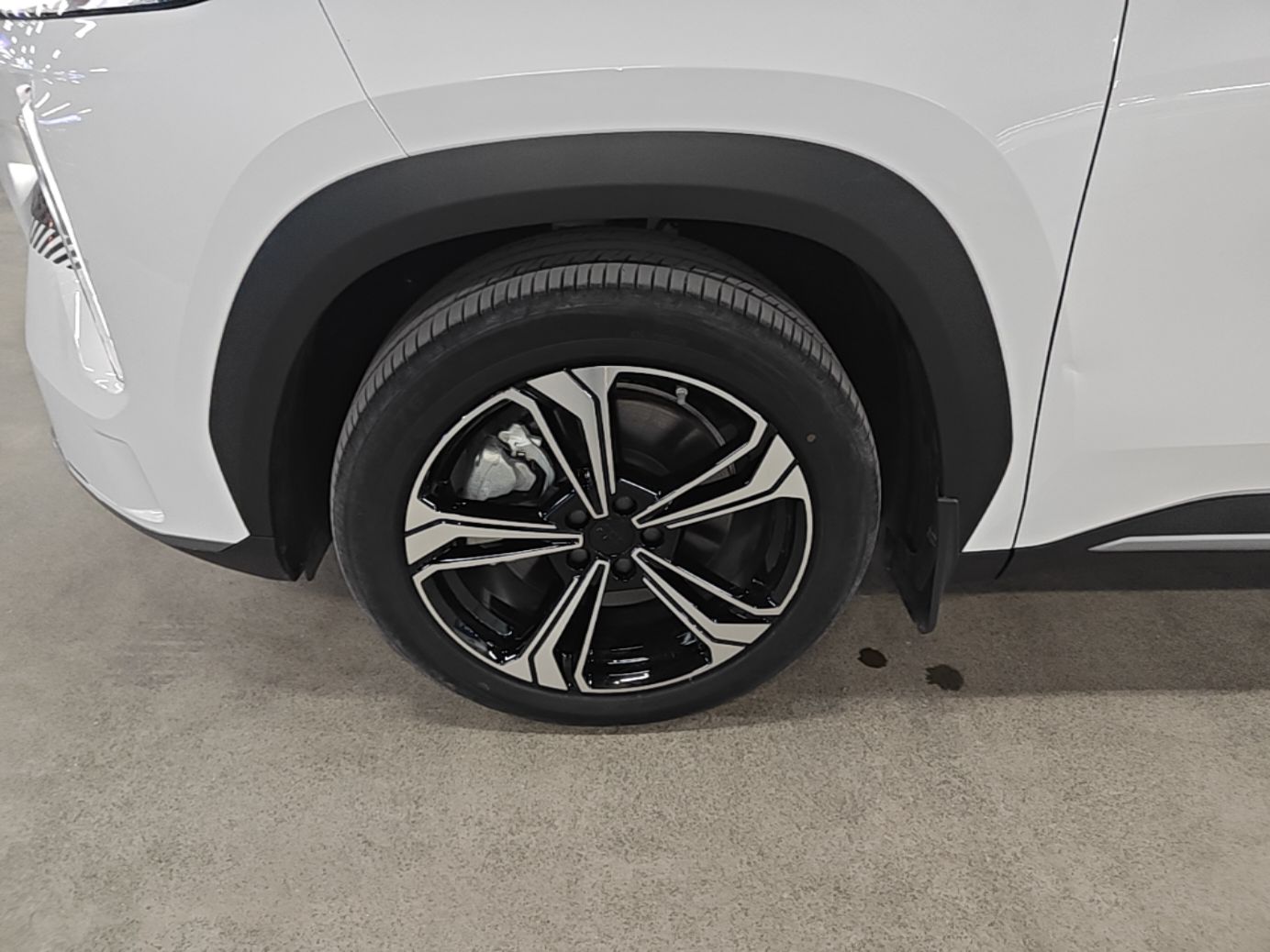 Geely Galaxy L7 2023 1.5T 115 km MAX — снимка 10