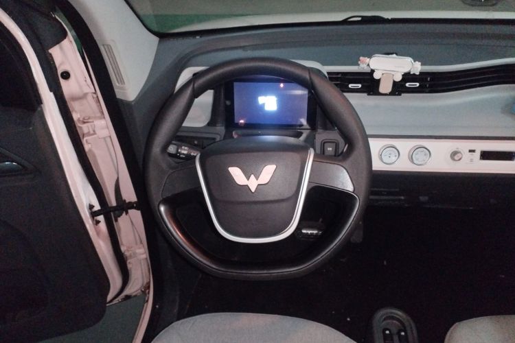 Used Wuling Hongguang MINIEV 2021 Macaron Premium Model – Lithium Iron Phosphate
