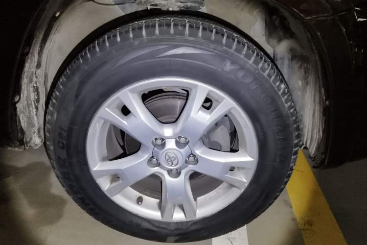 Used Toyota RAV4 2011 2.0L Automatic Luxury Edition