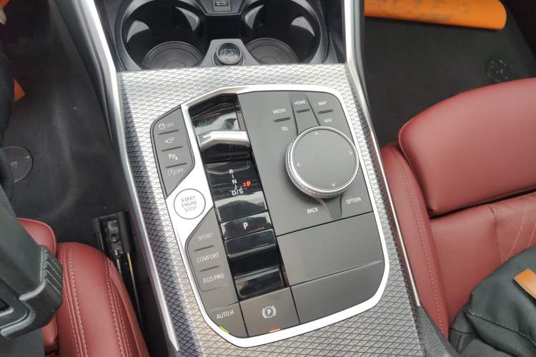 Used BMW 3 Series 2023 325Li M Sport Night Edition Package Gear Lever