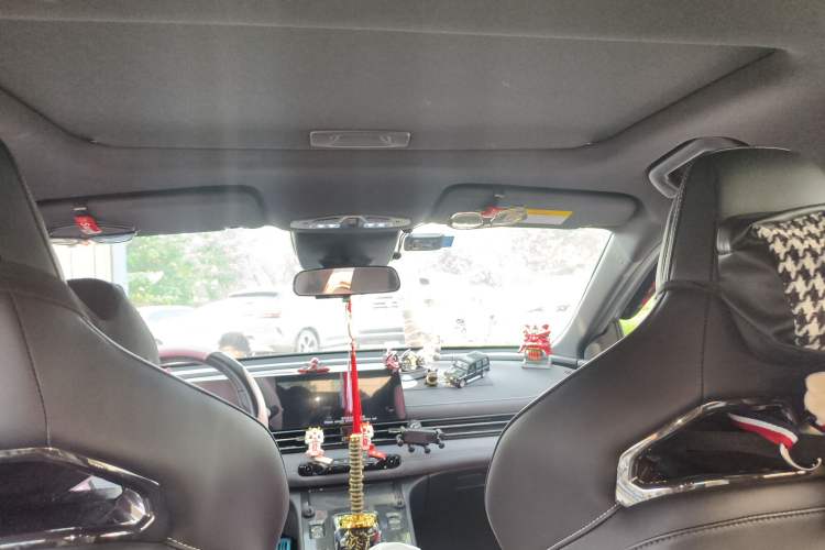 Used GAC Trumpchi EMPOW 2023 400T Automatic R PRO Headliner