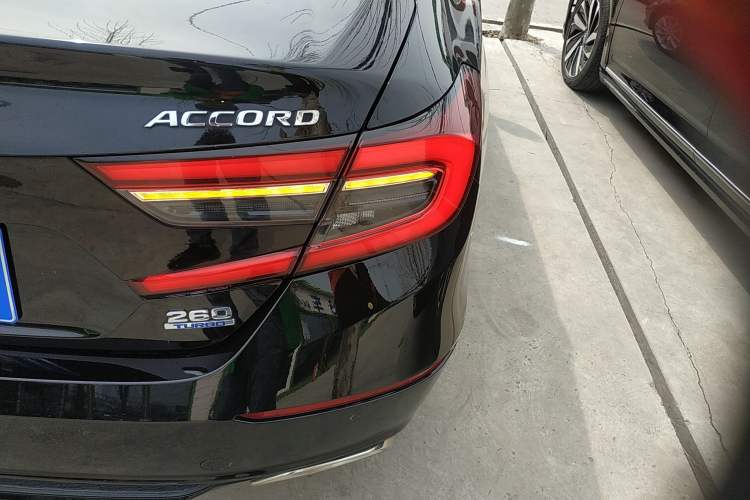 Used Honda Accord 2022 260TURBO Luxury Edition Right Rear Taillight