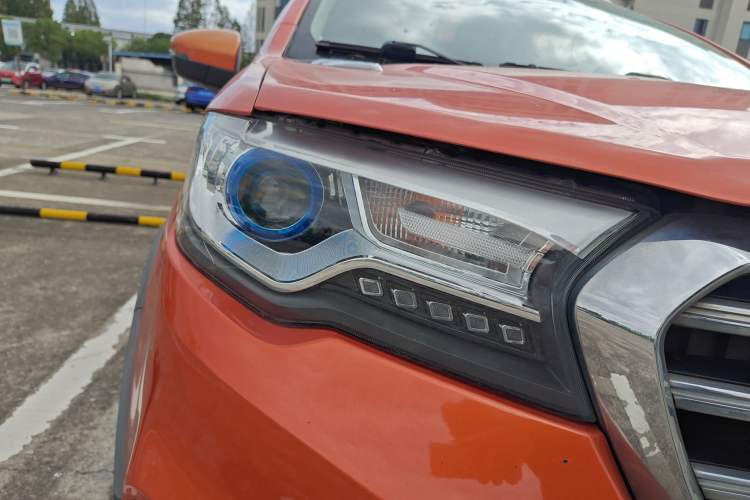 Used Haval H1 2015 1.5L AMT Luxury Model
