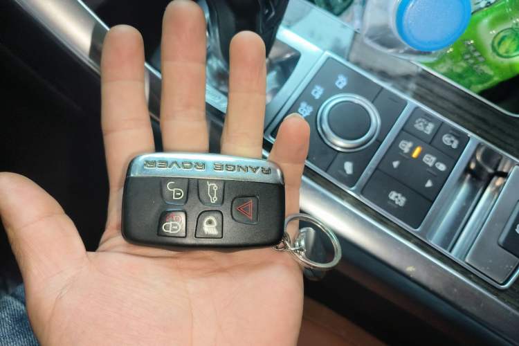 Used Land Rover Range Sport 2017 3.0 SC V6 HSE DYNAMIC Vehicle Key