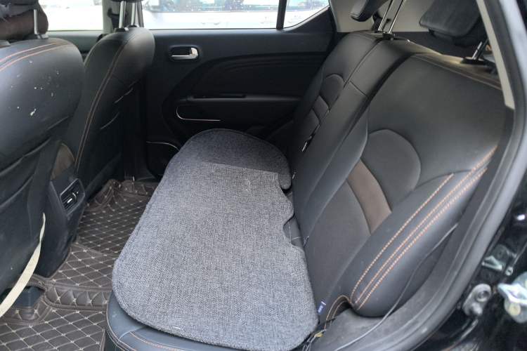 Used AION Trumpchi GE3 2018 530 Internet Enjoyment Version Interior 4