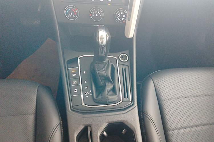 Used Volkswagen Lavida 2019 1.5L Automatic Comfort Edition China VI Standard
