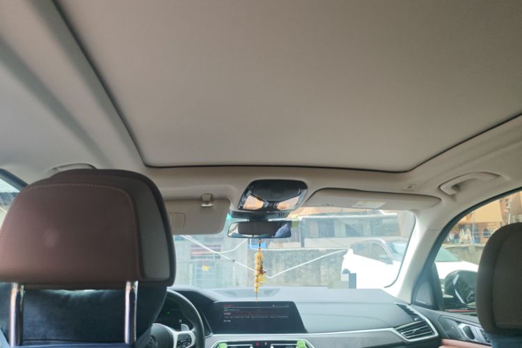 Used BMW X5 2019 xDrive40i Luxury Model with M Sport Package