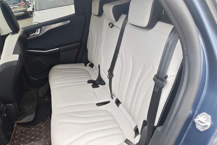 Used Ford Escape New Energy 2021 PHEV model Left Rear Seat