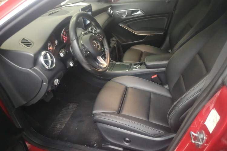 Used Mercedes-Benz CLA 2018 CLA 200 Style Edition Left Front Seat