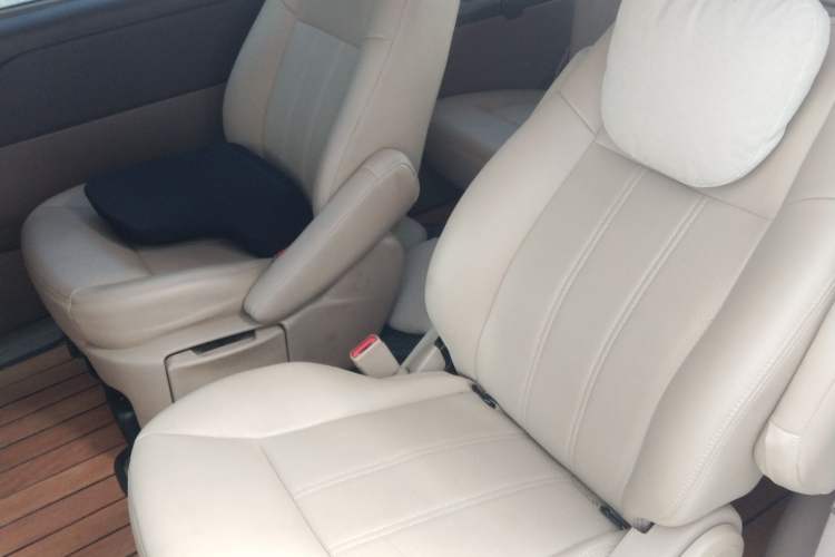 Used Buick GL8 2011 2.4L CT Comfort Edition
