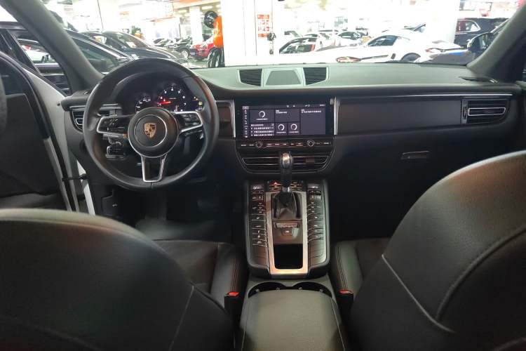 Used Porsche Macan 2018 Macan 2.0T
