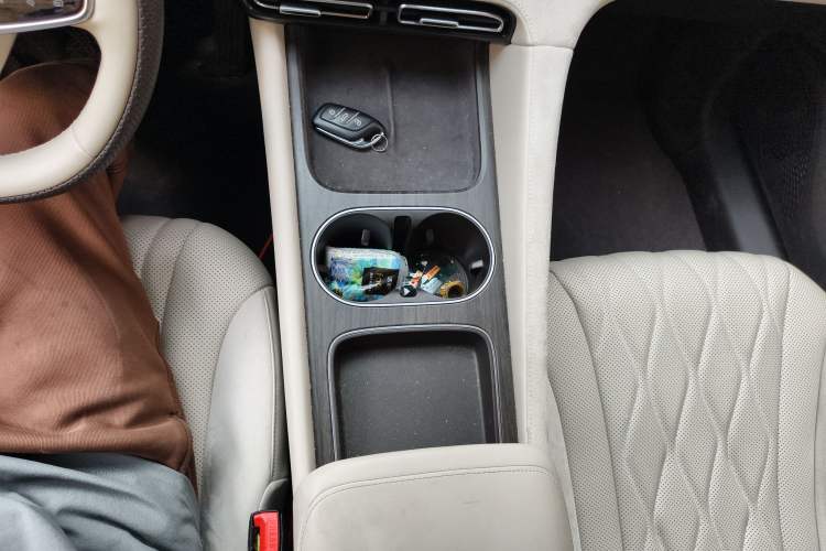 Used Roewe D7 2023 EV 510km Rear-Drive Flagship Edition Gear Lever