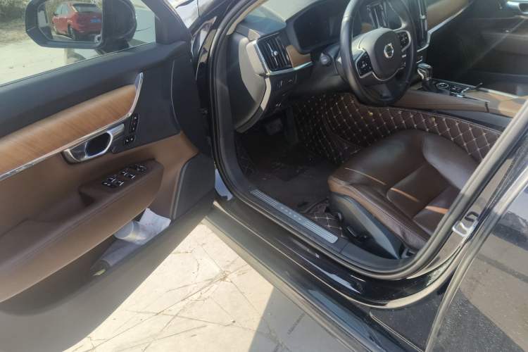 Used Volvo S90 2019 T5 Zhiyi Edition