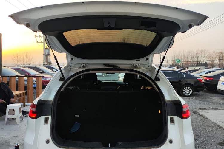 Used Haval F7 2020 2.0T Two-Wheel Drive i-Van