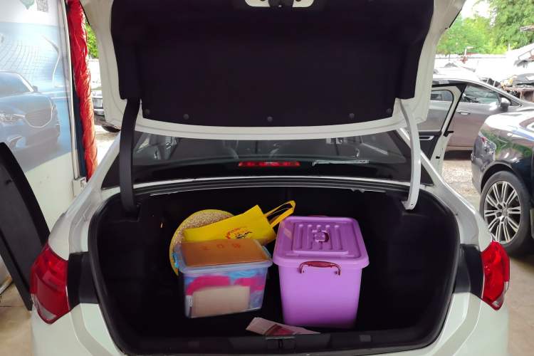 Used Citroen C4L 2015 1.8L Automatic Luxury Edition
