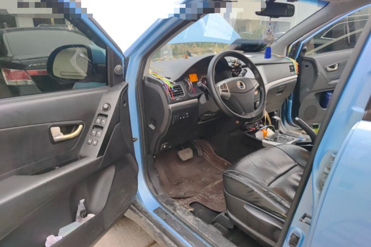 Used SsangYong Korando 2011 2.0T Diesel Two-Wheel Drive Automatic Luxury Navigation Edition