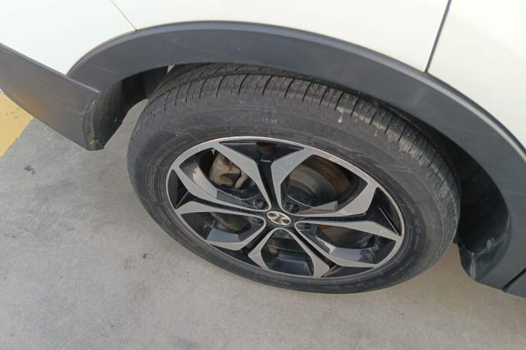 Used BAIC Beijing X5 2019 1.5T CVT Elite Version China VI
