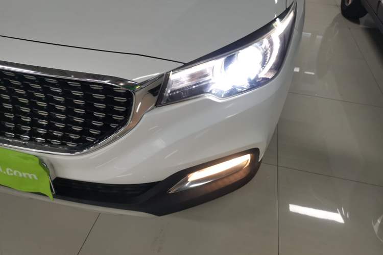 Used MG ZS 2018 1.5L Automatic Elite Edition China V Standard