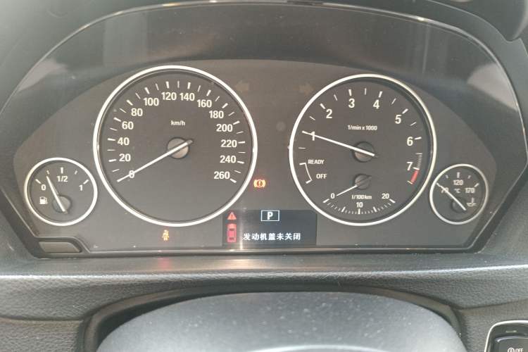 Used BMW 3 Series 2016 320Li Ambition Model
