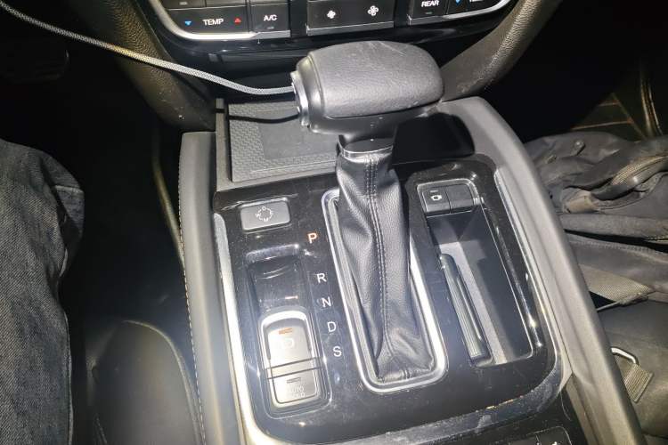 Used GAC Trumpchi GS8 2017 320T Two-Wheel Drive Luxury Smart Connectivity Version (7 Seats)