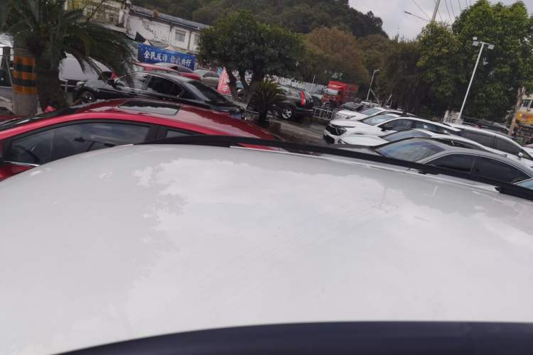 Used Volkswagen Tiguan L 2017 300TSI Automatic Two-Wheel Drive Silk Road Luxury Edition
