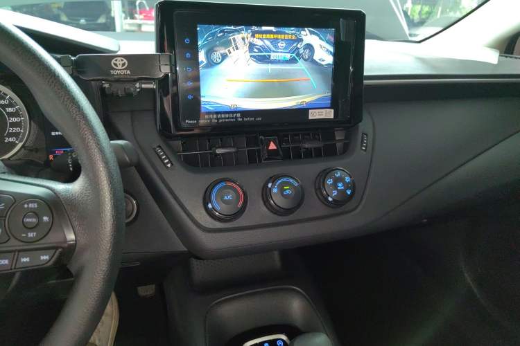 Used Toyota Corolla 2022 1.2T S-CVT Pioneer PLUS Edition Audio And AC Panel