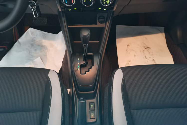 Used Toyota YARiS L Zhi Xuan 2020 X-Trail X 1.5L CVT Leading Edition