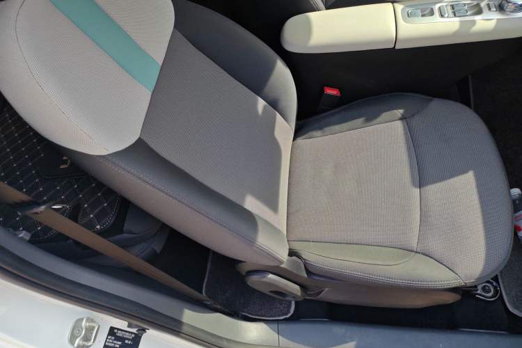 Used CHANGAN NEVO Lumin 2025 205 km Xiangqin Version Right Front Seat