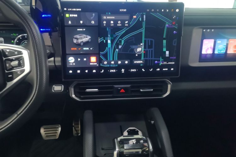 Used JETOUR Traveler 2024 2.0T All-Wheel-Drive CrossPRO Entertainment Edition Audio And AC Panel