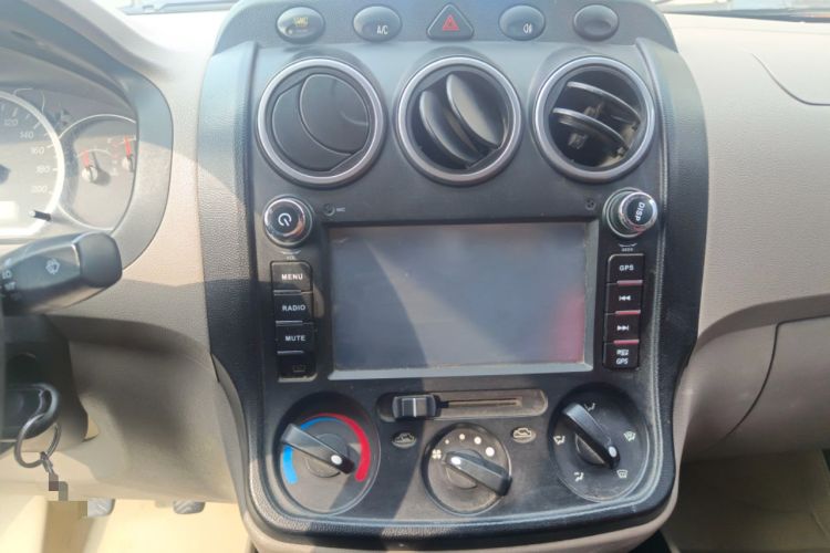 Used Wuling Hongguang 2014 1.2L Standard Model China IV