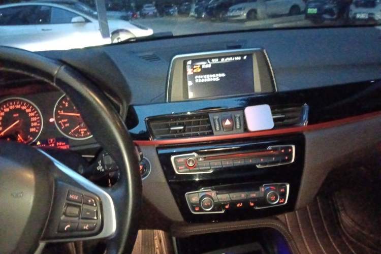 Used BMW X1 2016 sDrive18Li Premium Edition